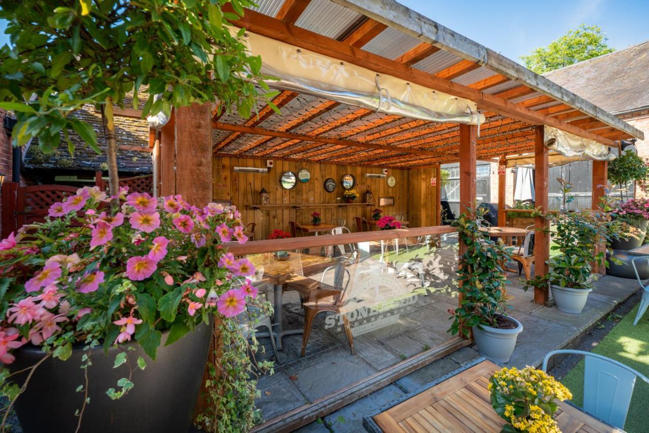 The White Swan Hotel Bar & Restaurant Henley-in-Arden Exterior photo